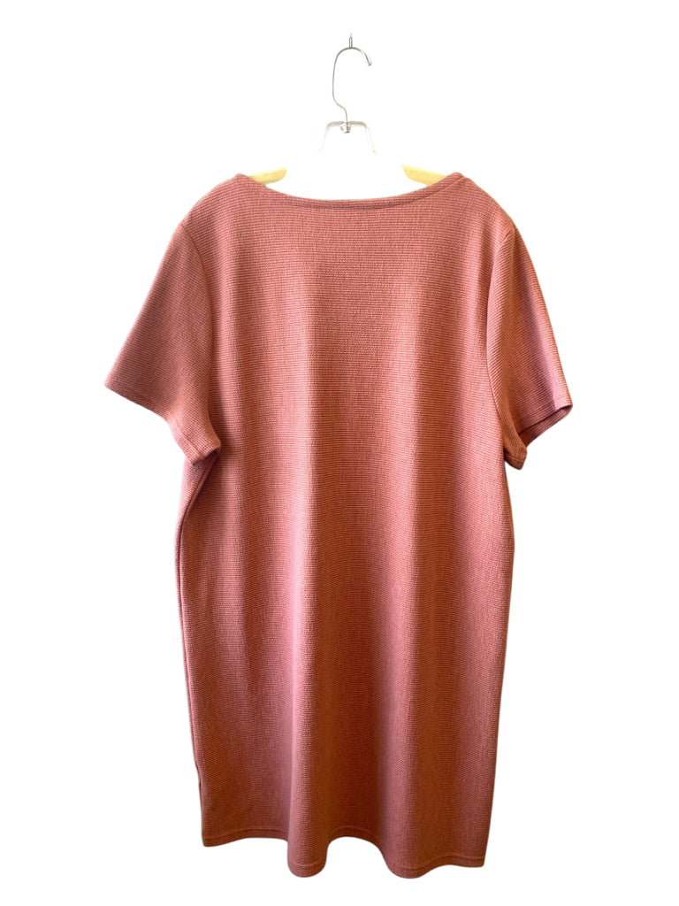 PERFECTLY PRISCILLA  xL DRESS W