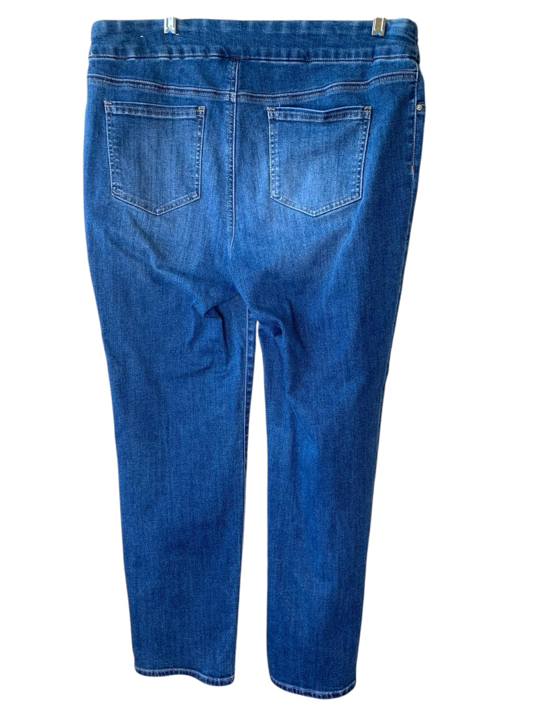 CHICO'S  12 JEANS W