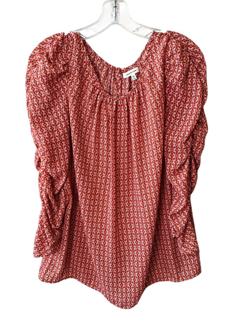 MAX STUDIO  large TOP  W