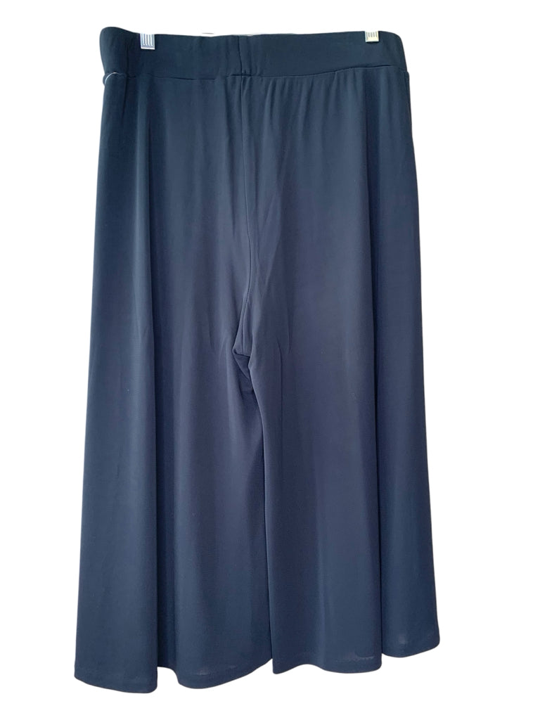 jones new york Size medium CROP W