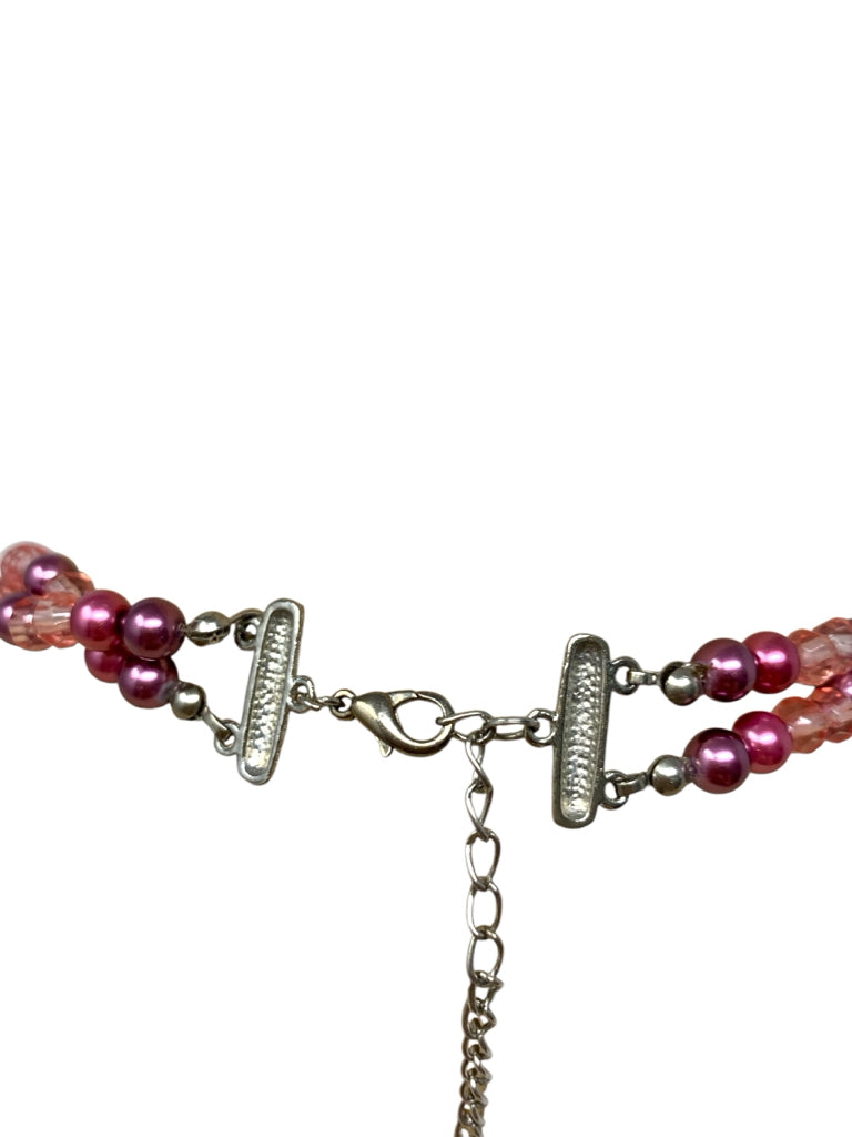 NECKLACE W