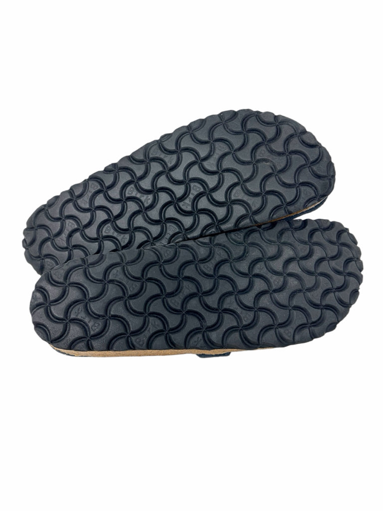 BIRKENSTOCK Size 7.5 SLIDE