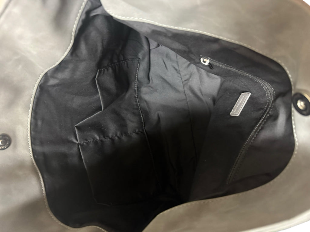 8 OTHER REASONS Size large PURSE W