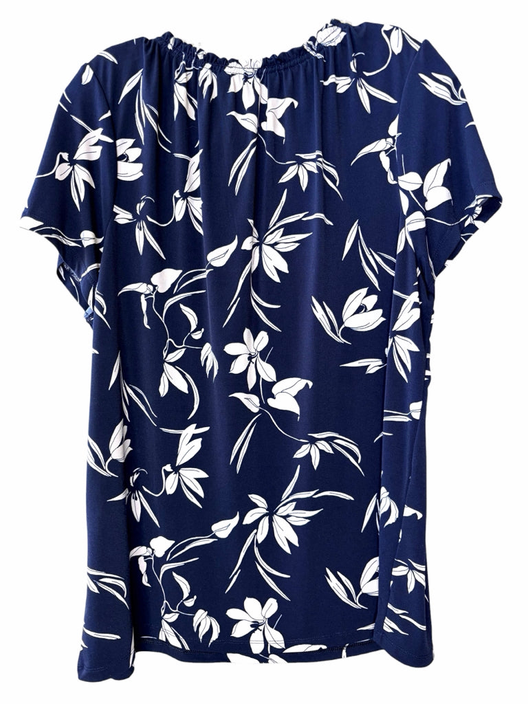 BANANA REPUBLIC Size large TOP W