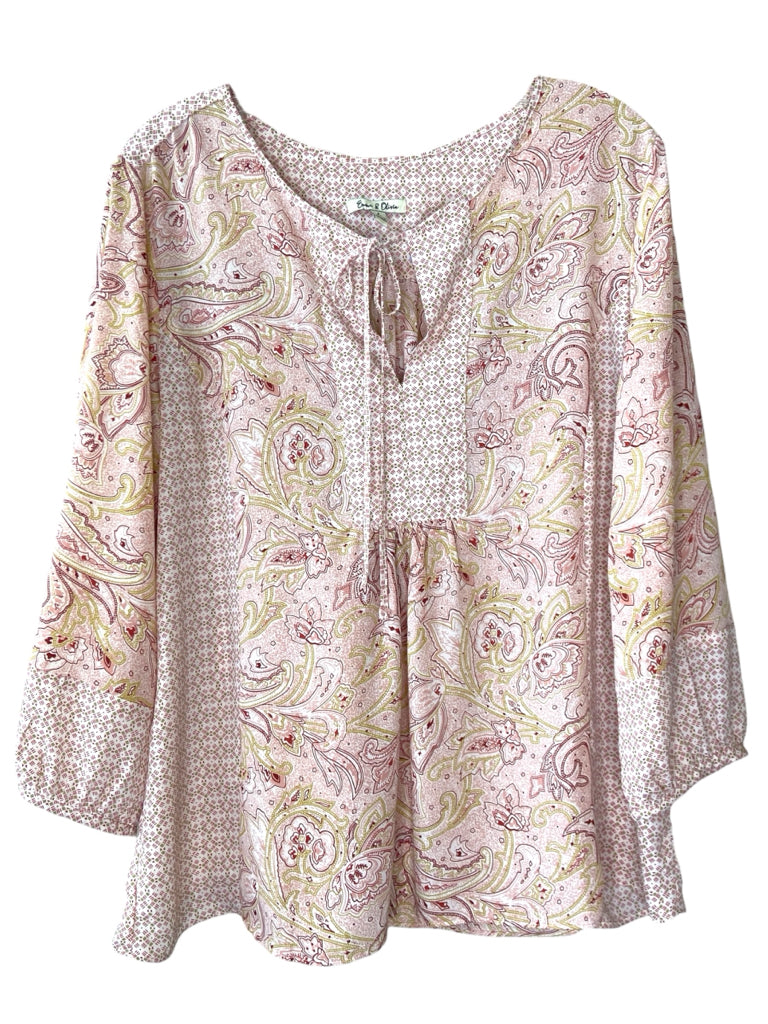 EMMA & OLIVIA Size large TOP W