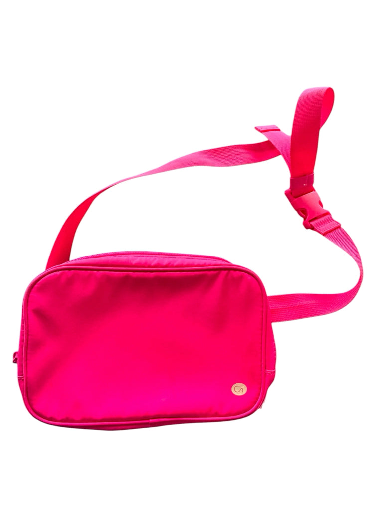 GAP Size small FANNYPACK