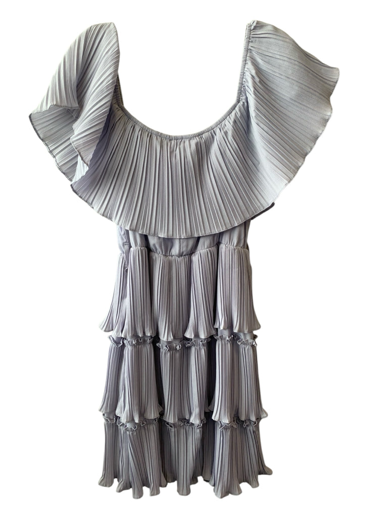 SHE & SKY Size small DRESS W