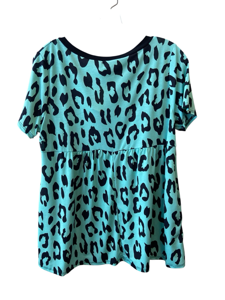 SEW IN LOVE Size large TOP  W