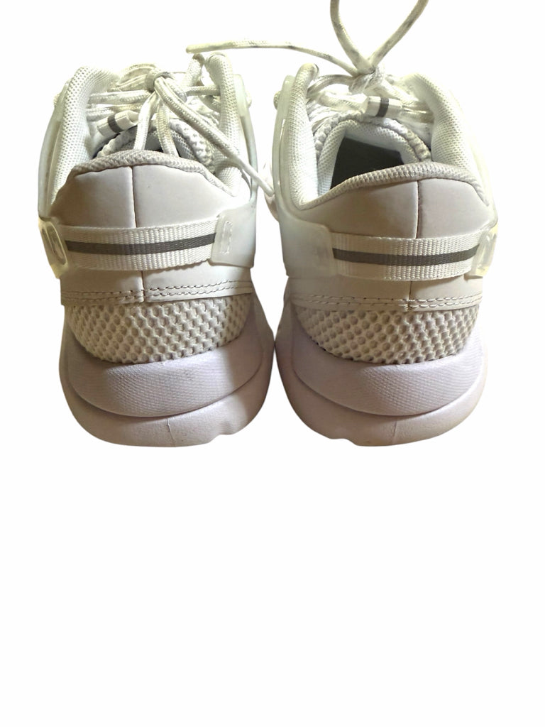 UNDER ARMOUR Size 9 SNEAKERS W