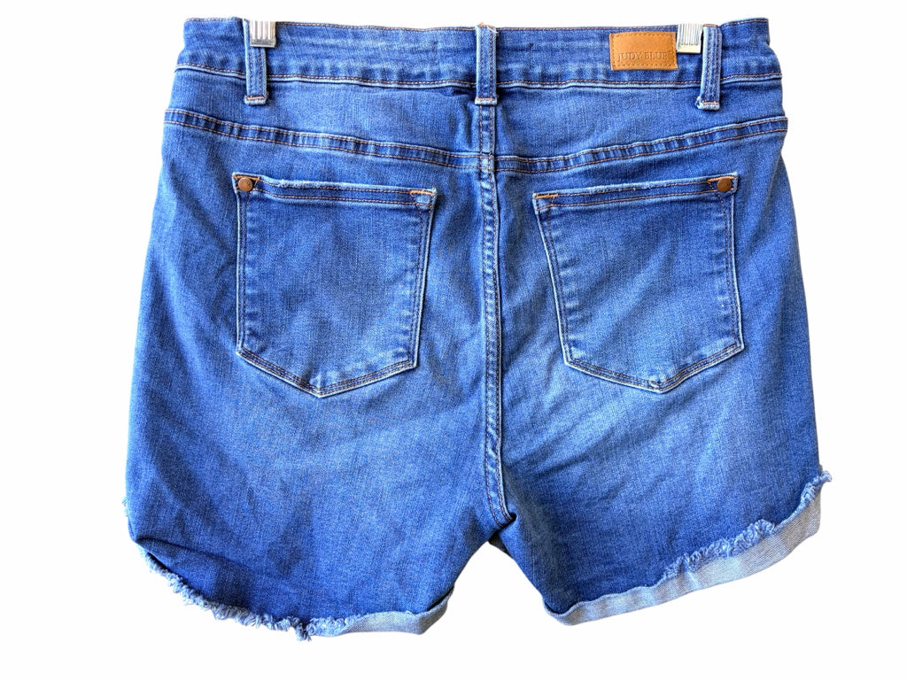 JUDY BLUE Size xL SHORT W