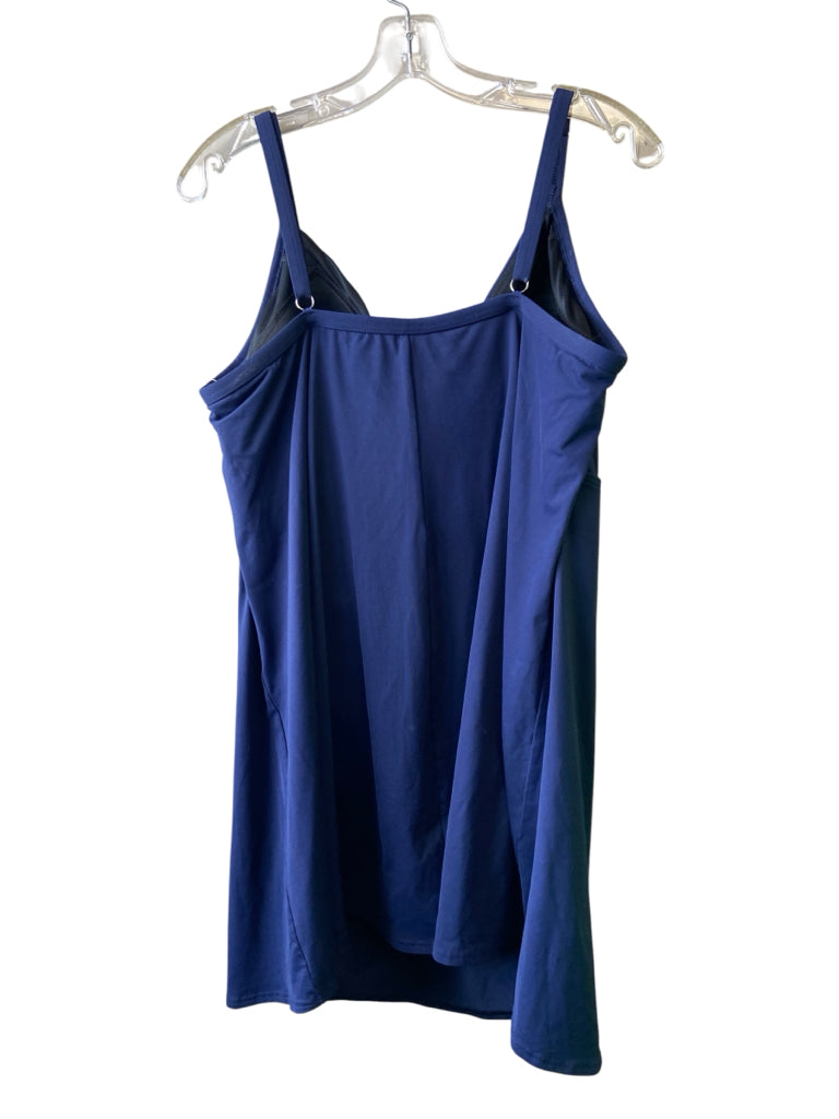 LAND'S END Size 22W SWIMSUIT W