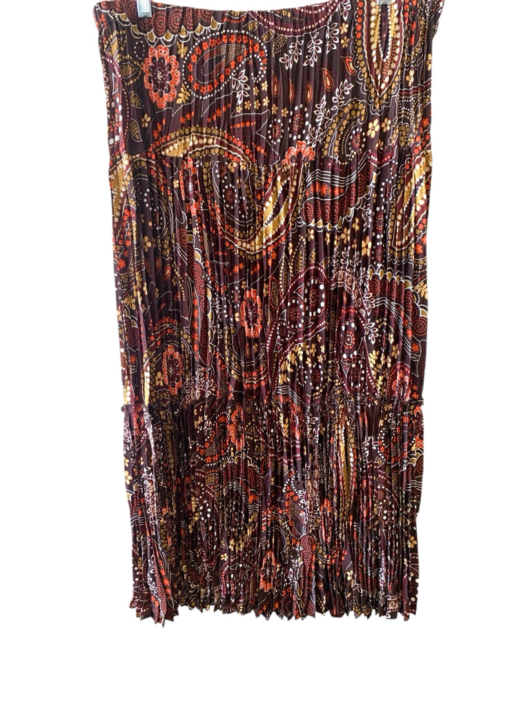 NYC DESIGN CO  PL SKIRT W