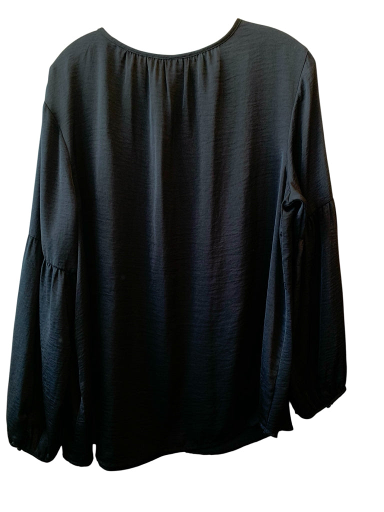 OLD NAVY  xL TOP W