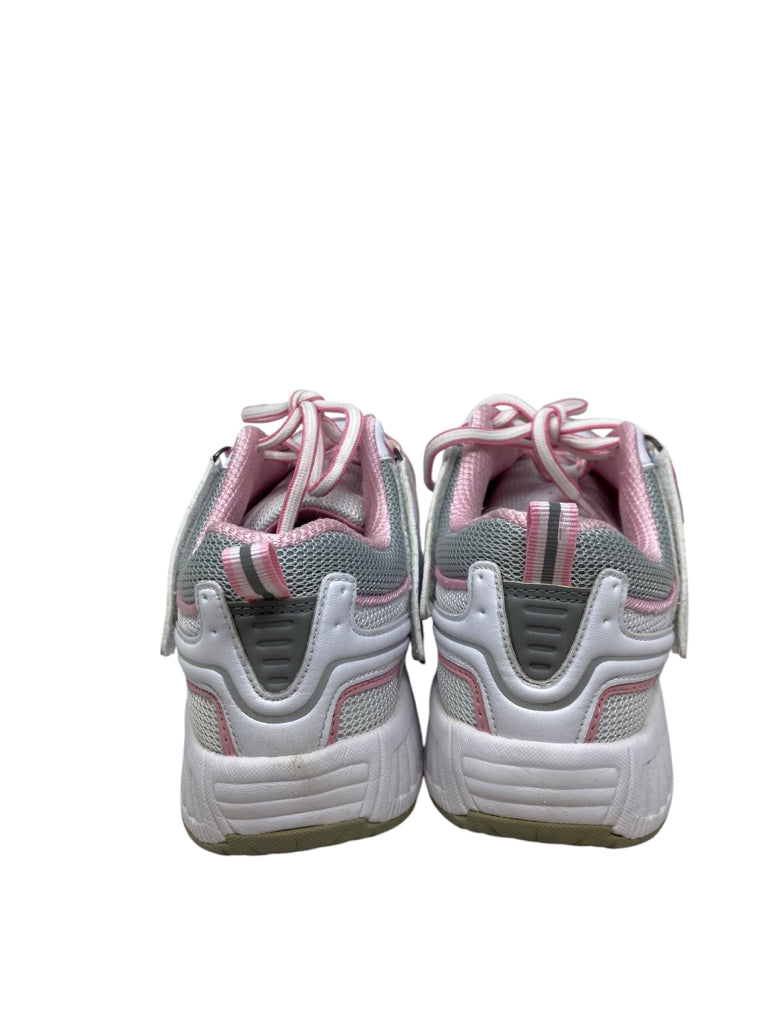 BIO FIT Size 7.5 SNEAKERS W