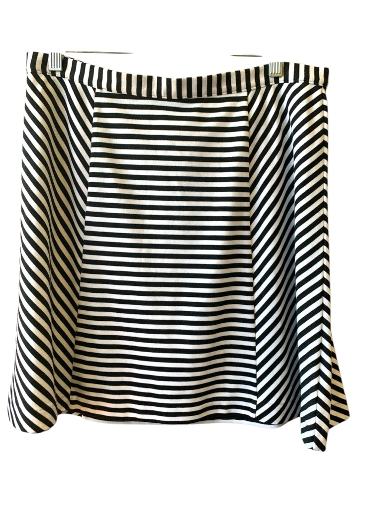 MICHAEL KORS  8 SKIRT W