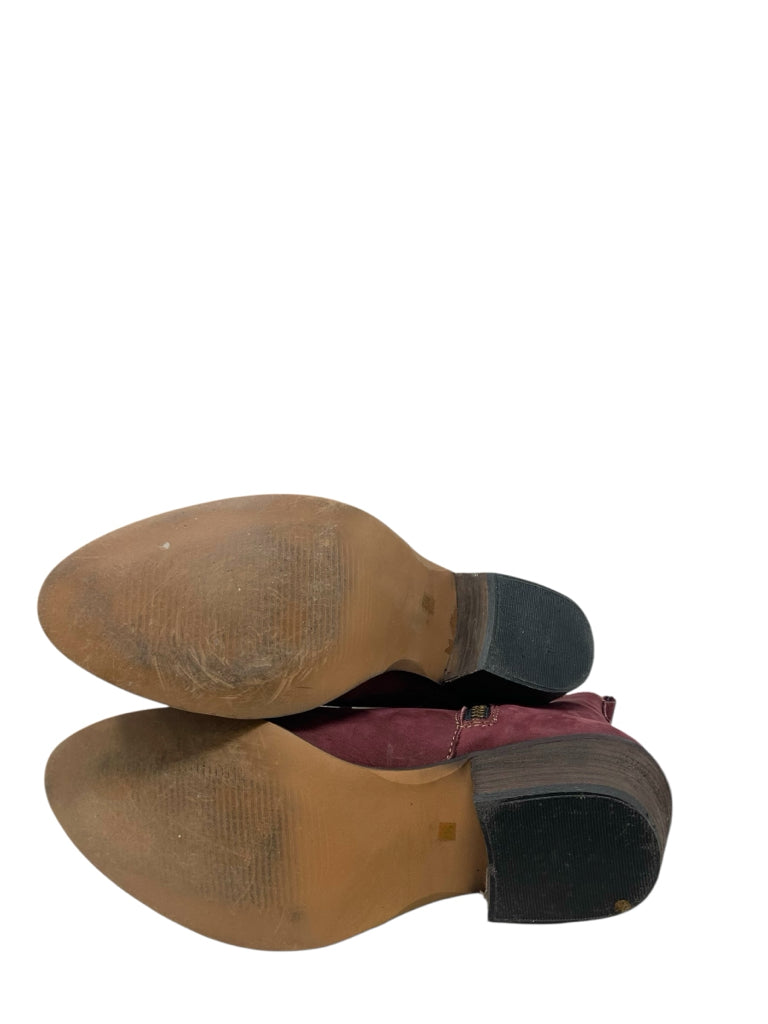 STEVE MADDEN  7.5 BOOTIE W