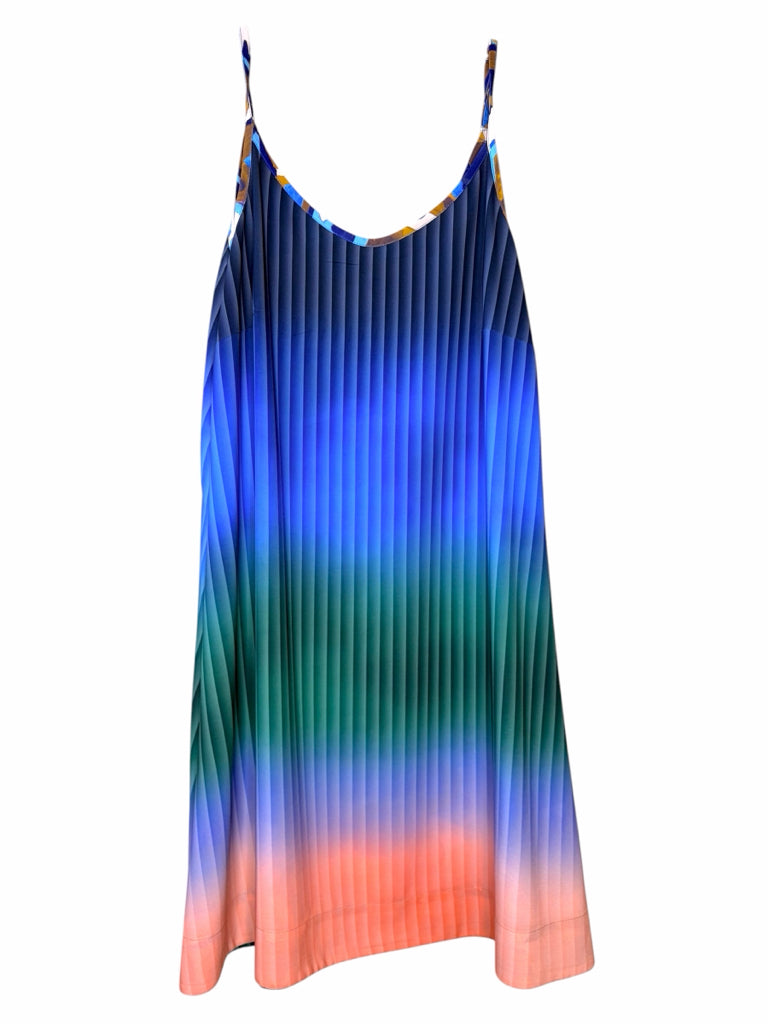 ISLE by MELIS KOZAN Size small SUN DRS W