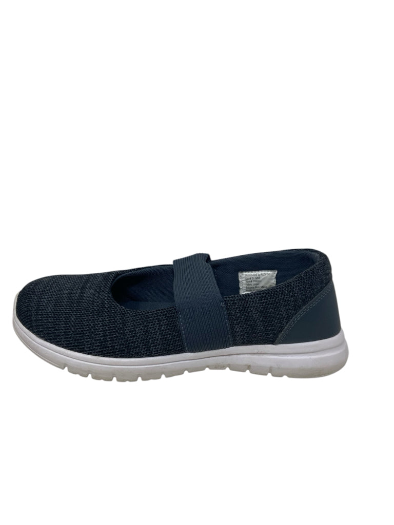 CRANE Size 9 SHOES W
