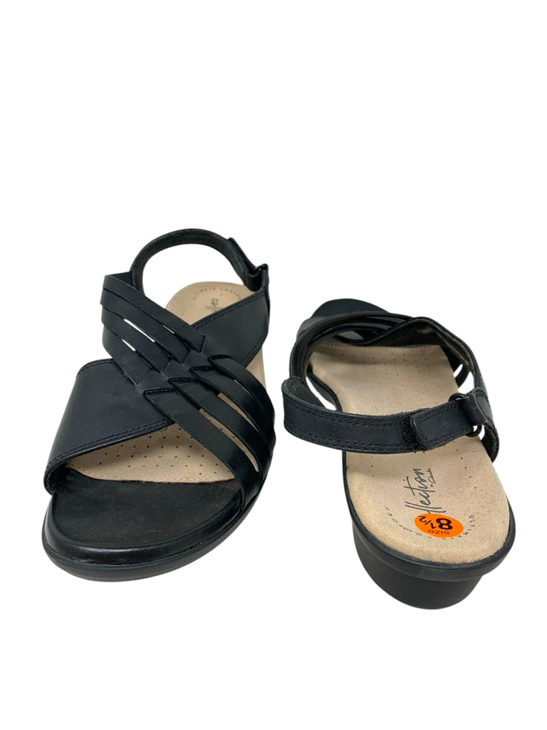 CLARKS  8.5 SANDALS W