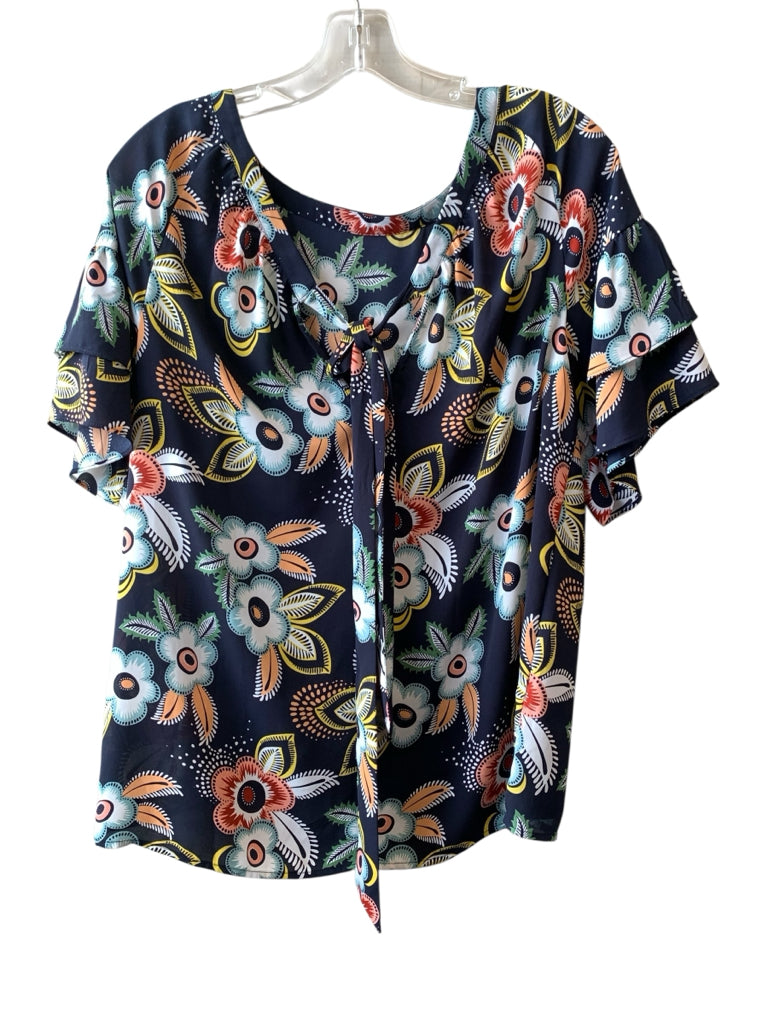 AT LOFT  small TOP  W