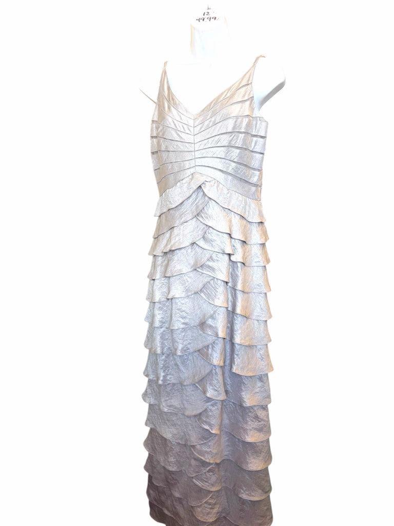 ADRIANNA PAPELL Size 12 FORMAL W