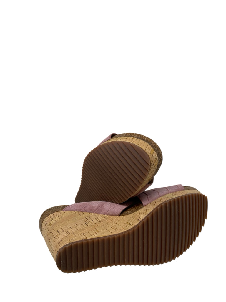 SOFFT Size 8 WEDGE W
