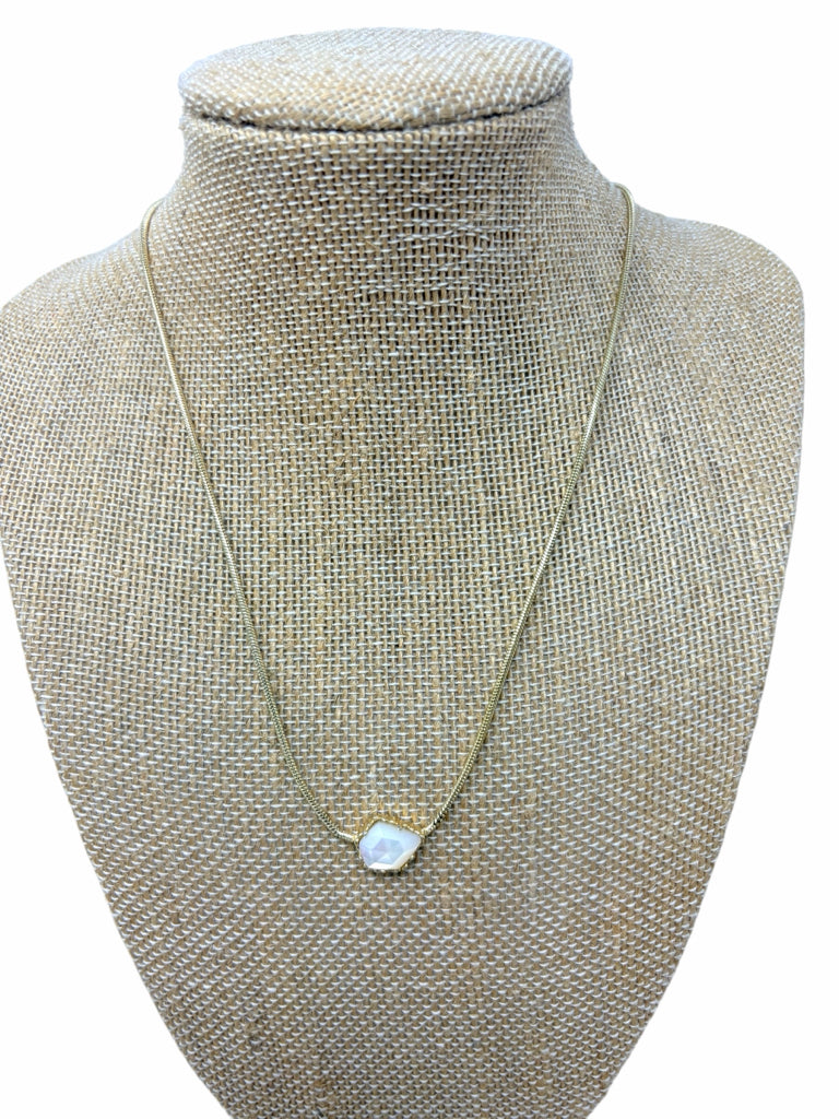 KENDRA SCOTT Size OSFM NECKLACE W