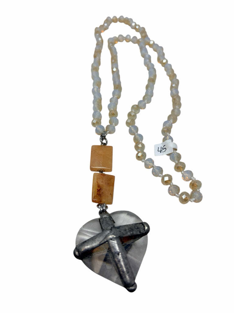 NECKLACE W