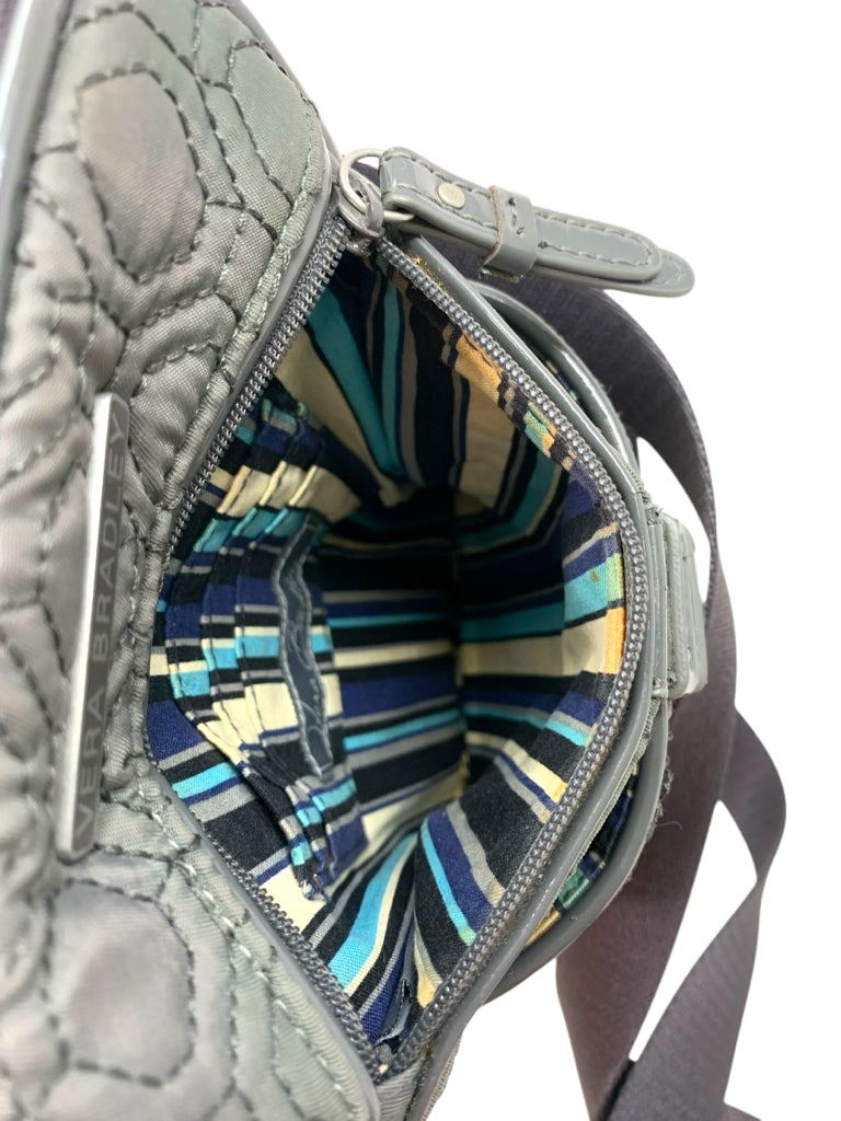 VERA BRADLEY  small PURSE W