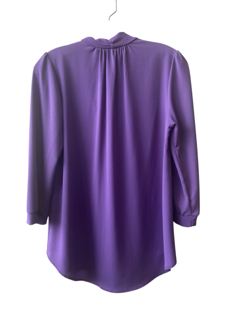TYCHE Size medium TOP  W