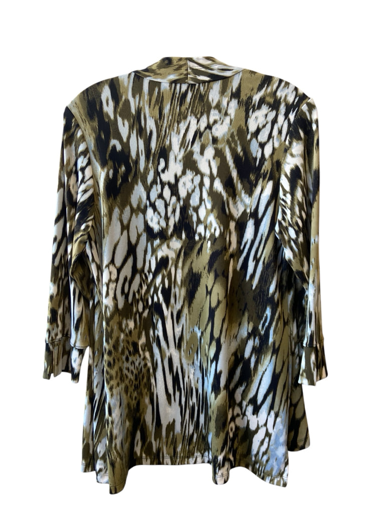 CHICO'S Size medium CARDIGAN W