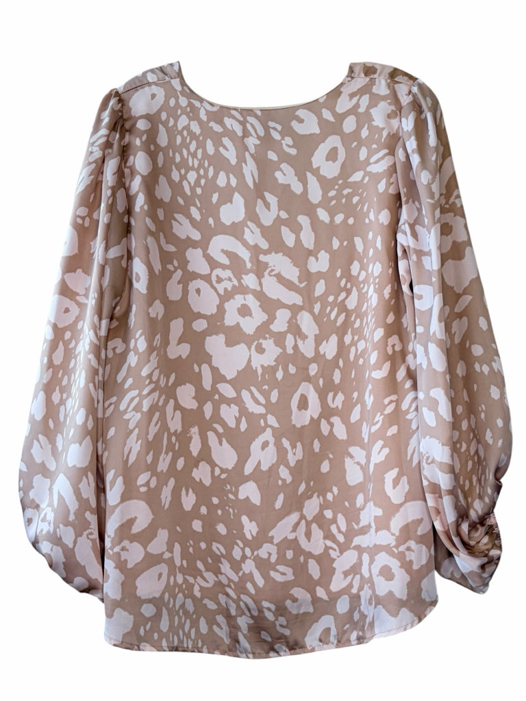 ADRIENNE Size large TOP  W