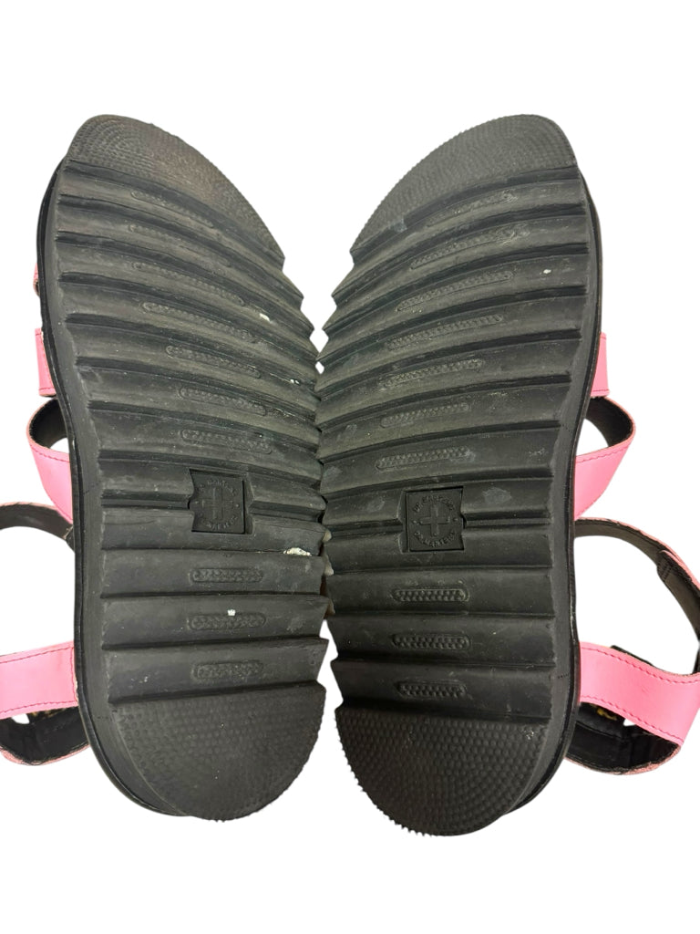 DR. MARTENS  8 SANDALS W