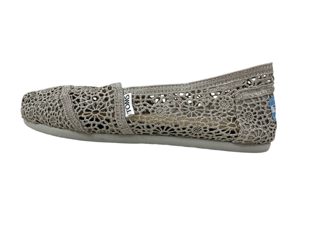 TOMS  8 SHOES W