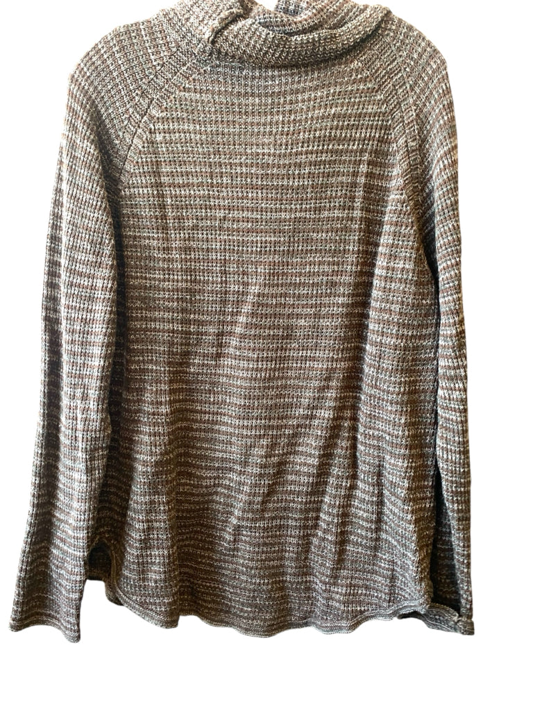 EIGHT EIGHT EIGHT  xL SWEATER W
