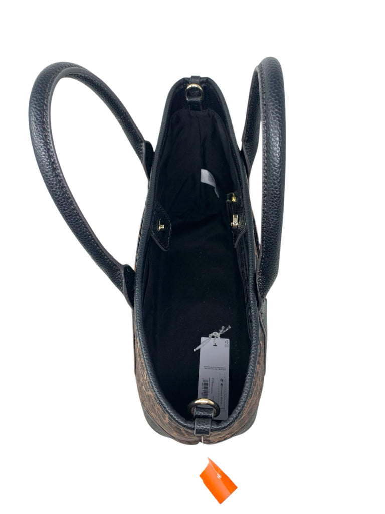 LIZ CLAIBORNE  medium HAND BAG