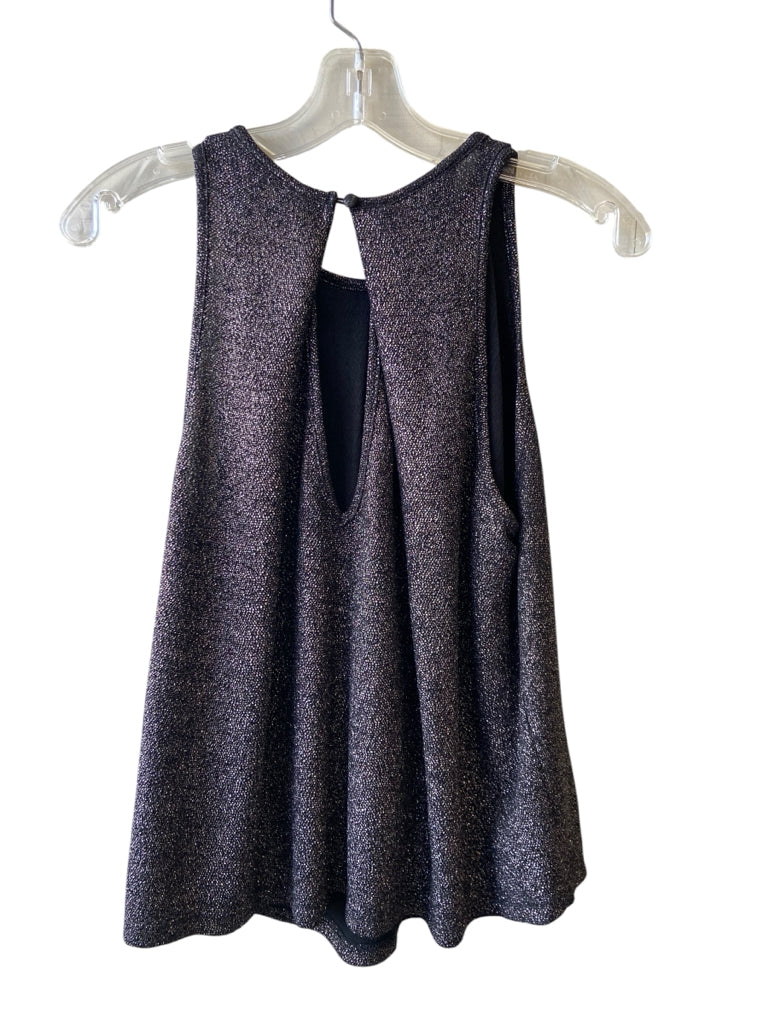 SHE & SKY Size small TOP  W