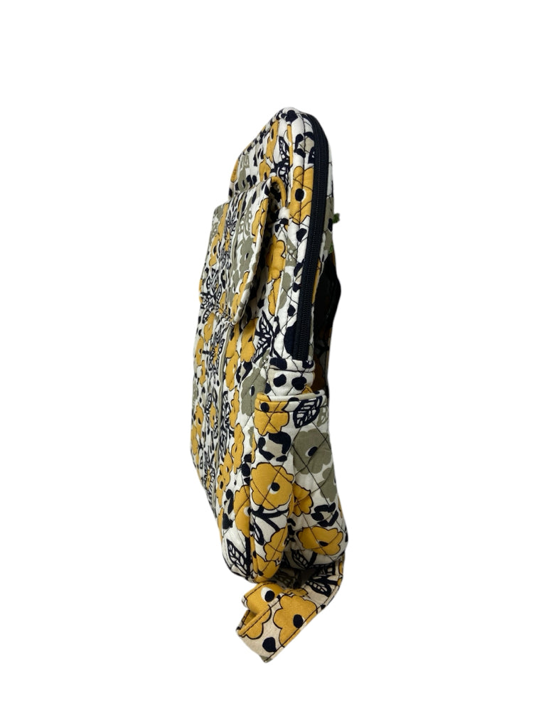 VERA BRADLEY Size small BACK PAC
