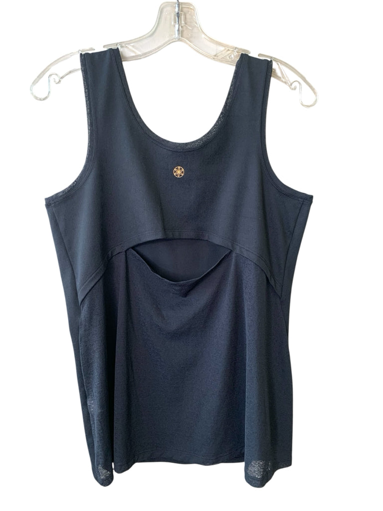 GAIAM  medium TOP  W