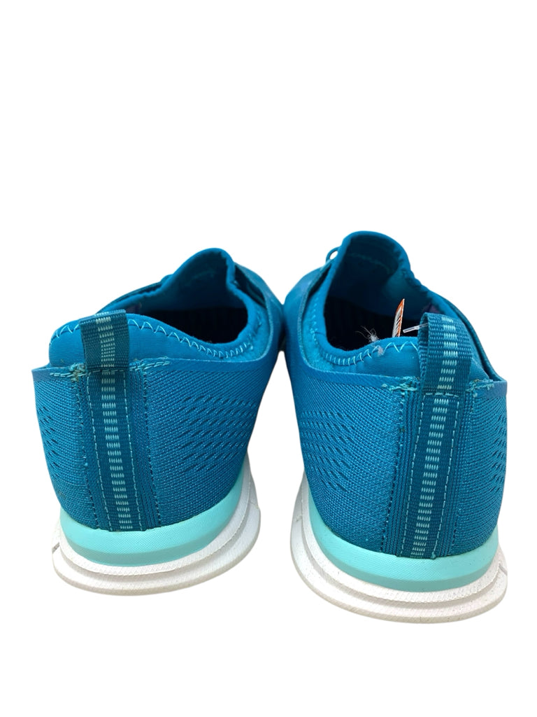 SKECHERS  10 SNEAKERS W