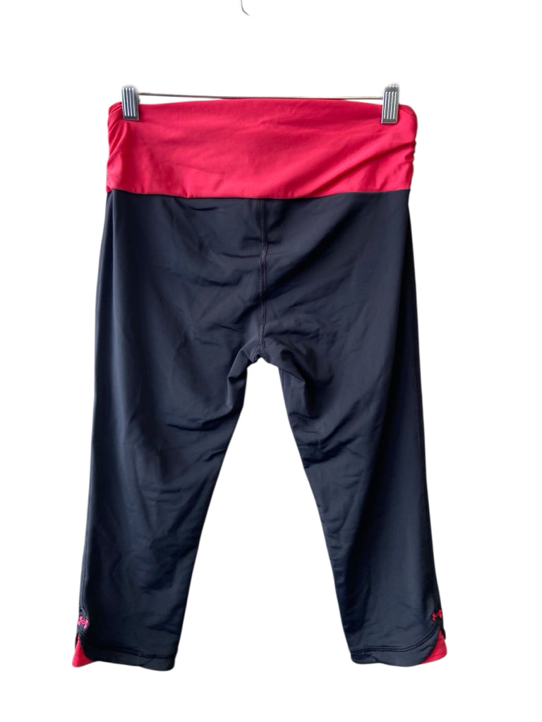 UNDER ARMOUR Size medium GYM W