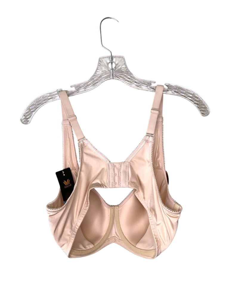 WACOAL  38C BRA W