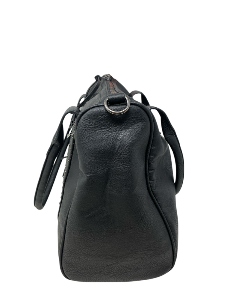 TORRID  NEW! HAND BAG