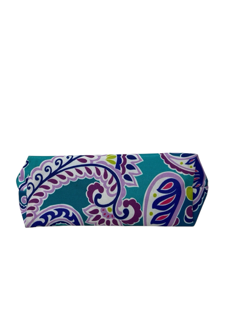VERA BRADLEY Size medium MAKEUP BAG