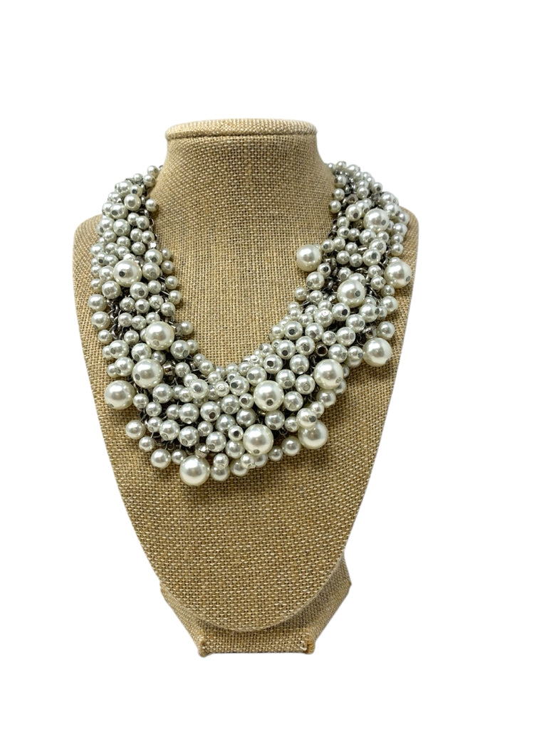 CHOKER W