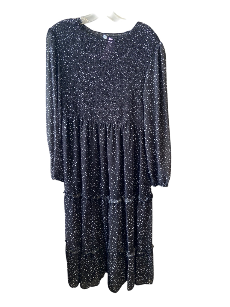 Size xL DRESS W
