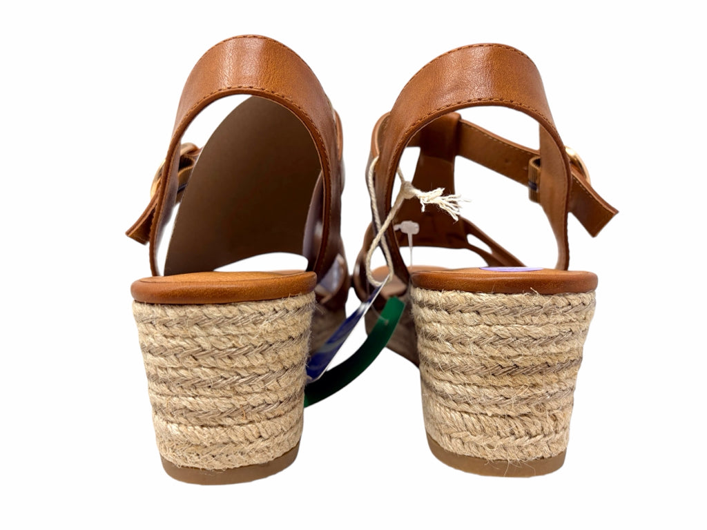 WHITE MOUNTAIN Size 8 WEDGE W