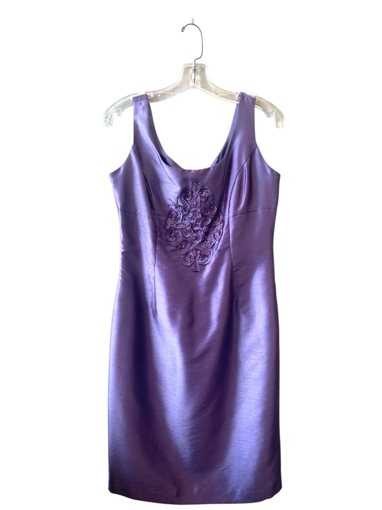 KM COLLECTIONS  8 DRESS SET