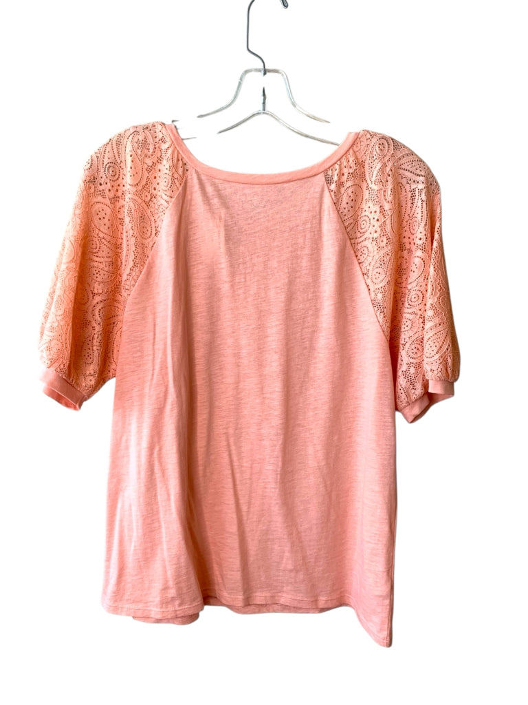 AT LOFT  small TOP  W