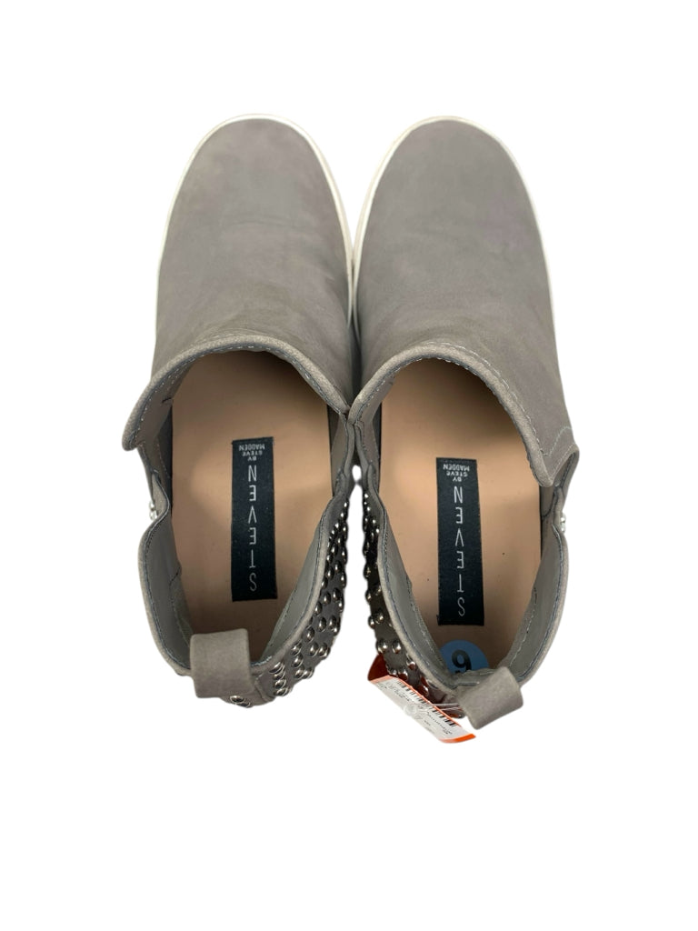 STEVE MADDEN  6 BOOTIE W